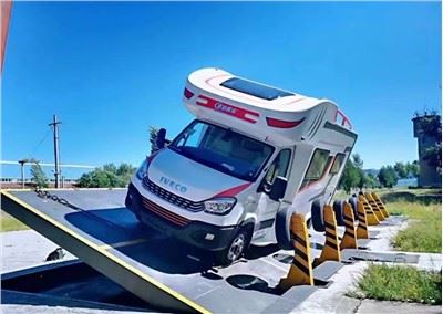 Cupirtini di varchi a impermeabilitati UV